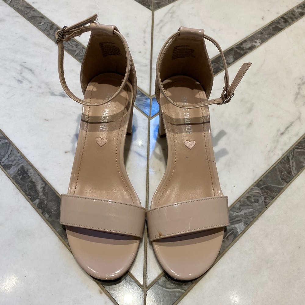 Steve Madden Girls High Heel Sandals. Size 3Y